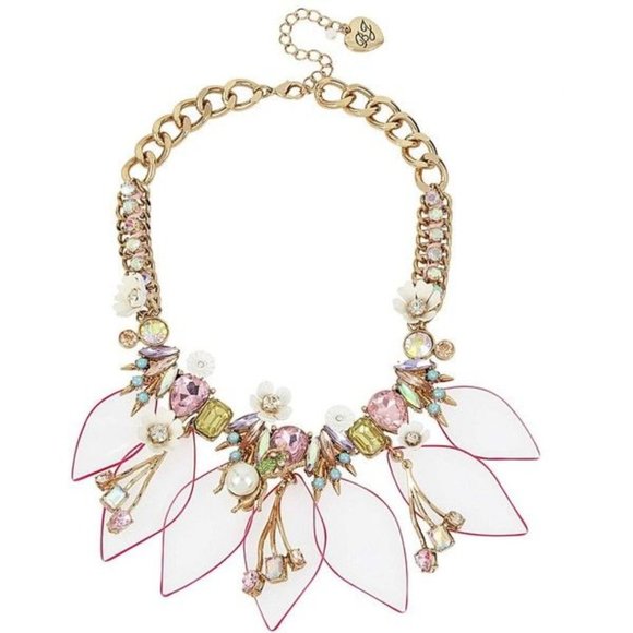 BETSEY JOHN Buzz Off Lucite Frontal Necklace - Picture 1 of 12